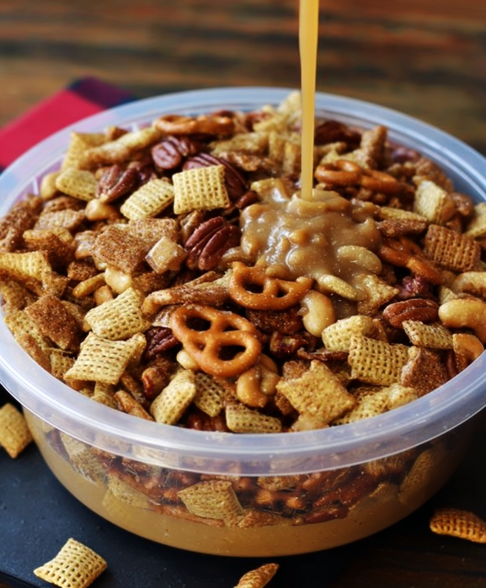 Warm Praline Crunch Snack Mix